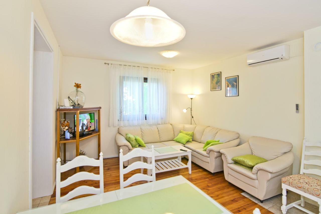 Apartment Ana Betina  Exterior photo